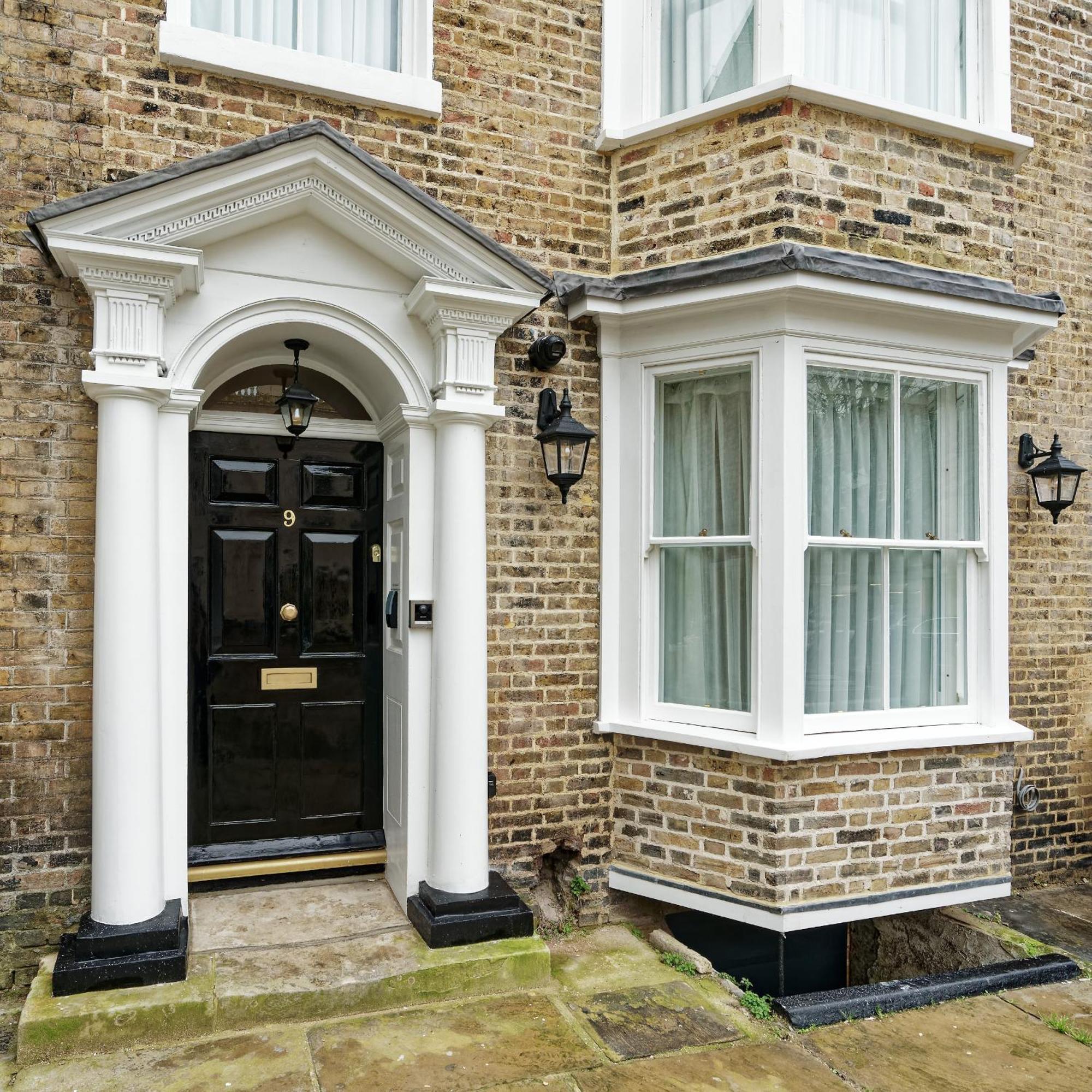 Old Town House By Ezestays, In The Heart Of The Old Town Hotel Margate