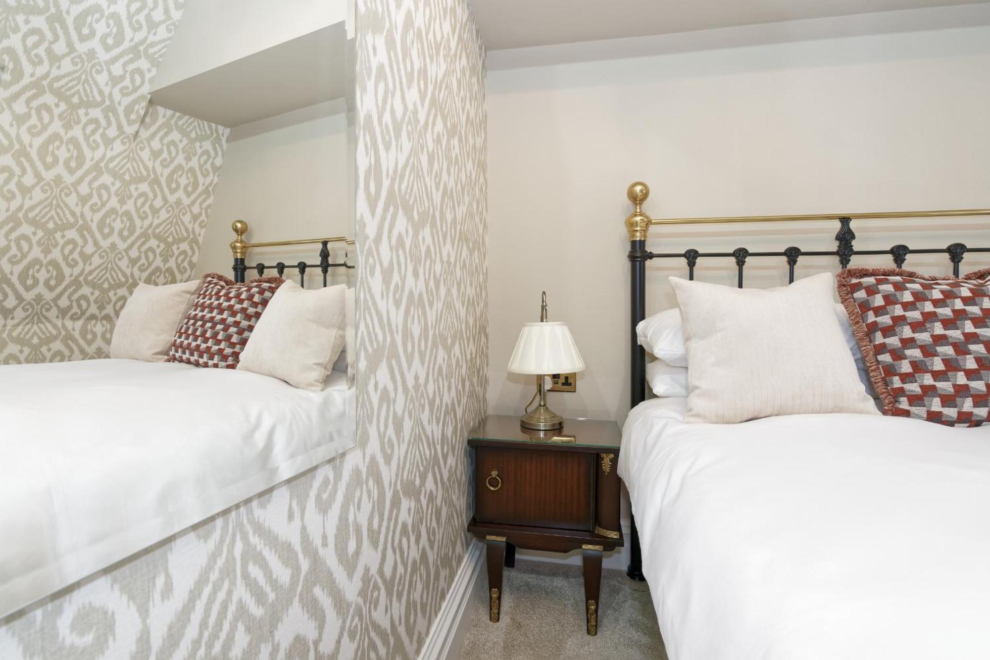 Old Town House By Ezestays, In The Heart Of The Old Town Margate