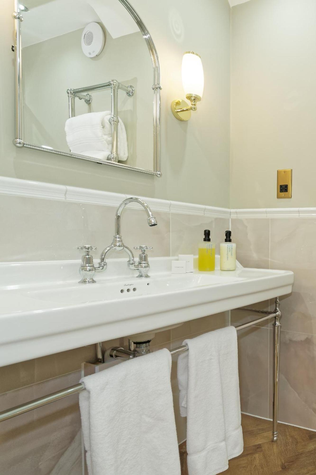 Hotel Old Town House By Ezestays, In The Heart Of The Old Town Margate