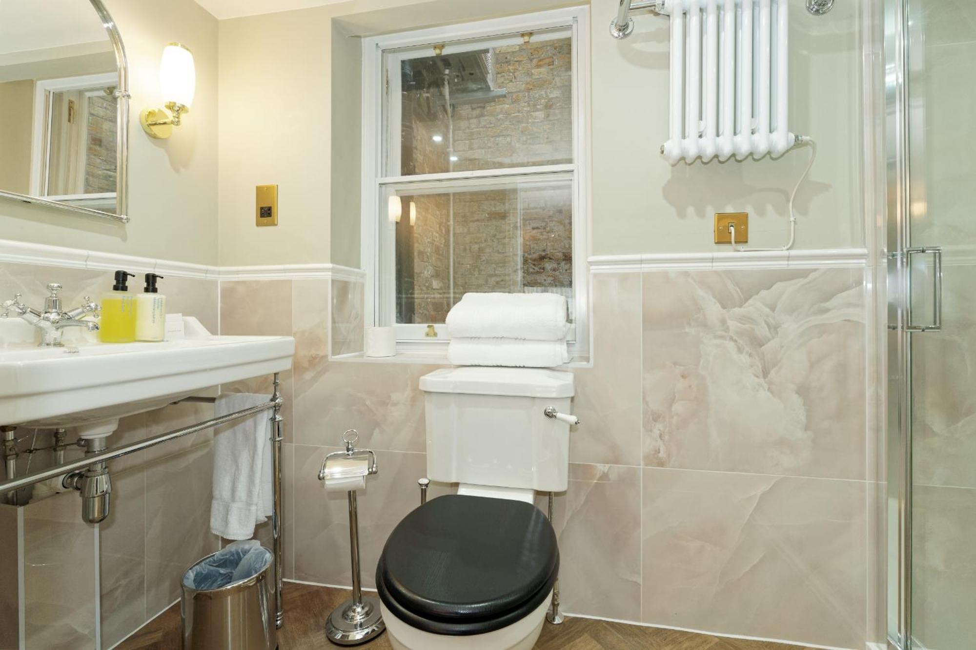 Old Town House By Ezestays, In The Heart Of The Old Town Margate
