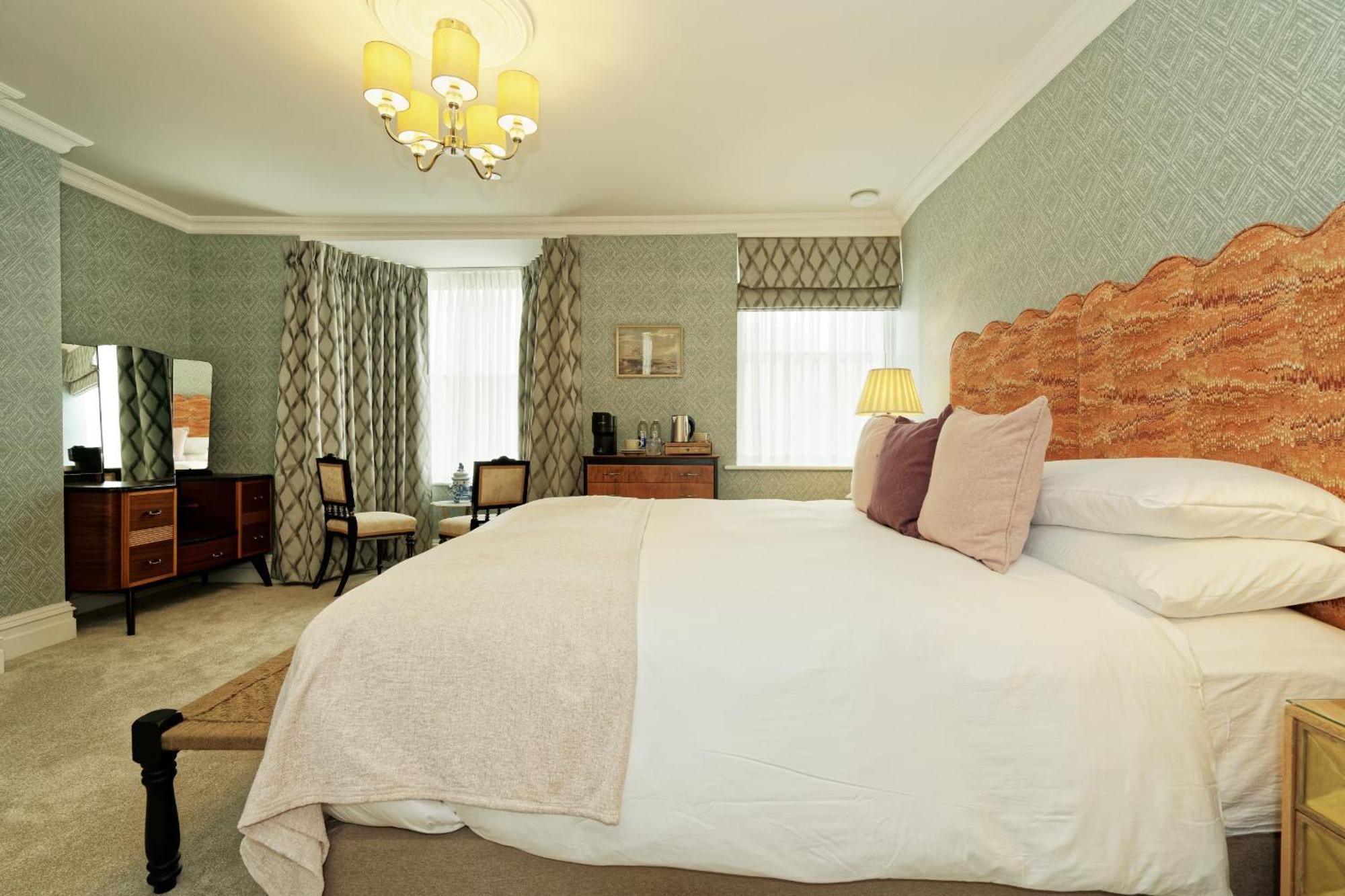 Hotel Old Town House By Ezestays, In The Heart Of The Old Town